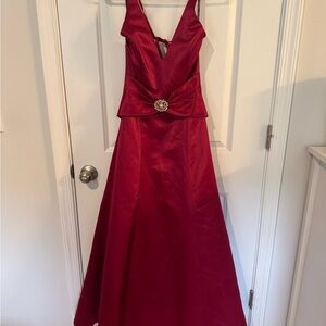 Jessica McClintock Red Evening Gown